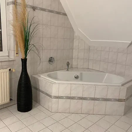 Jidaj-home Apartman *
